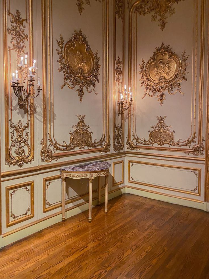 Classic gold wall moulding