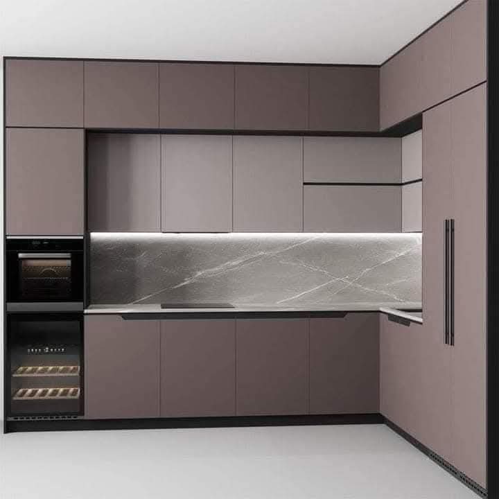 Minimal kitchen cabinetry
